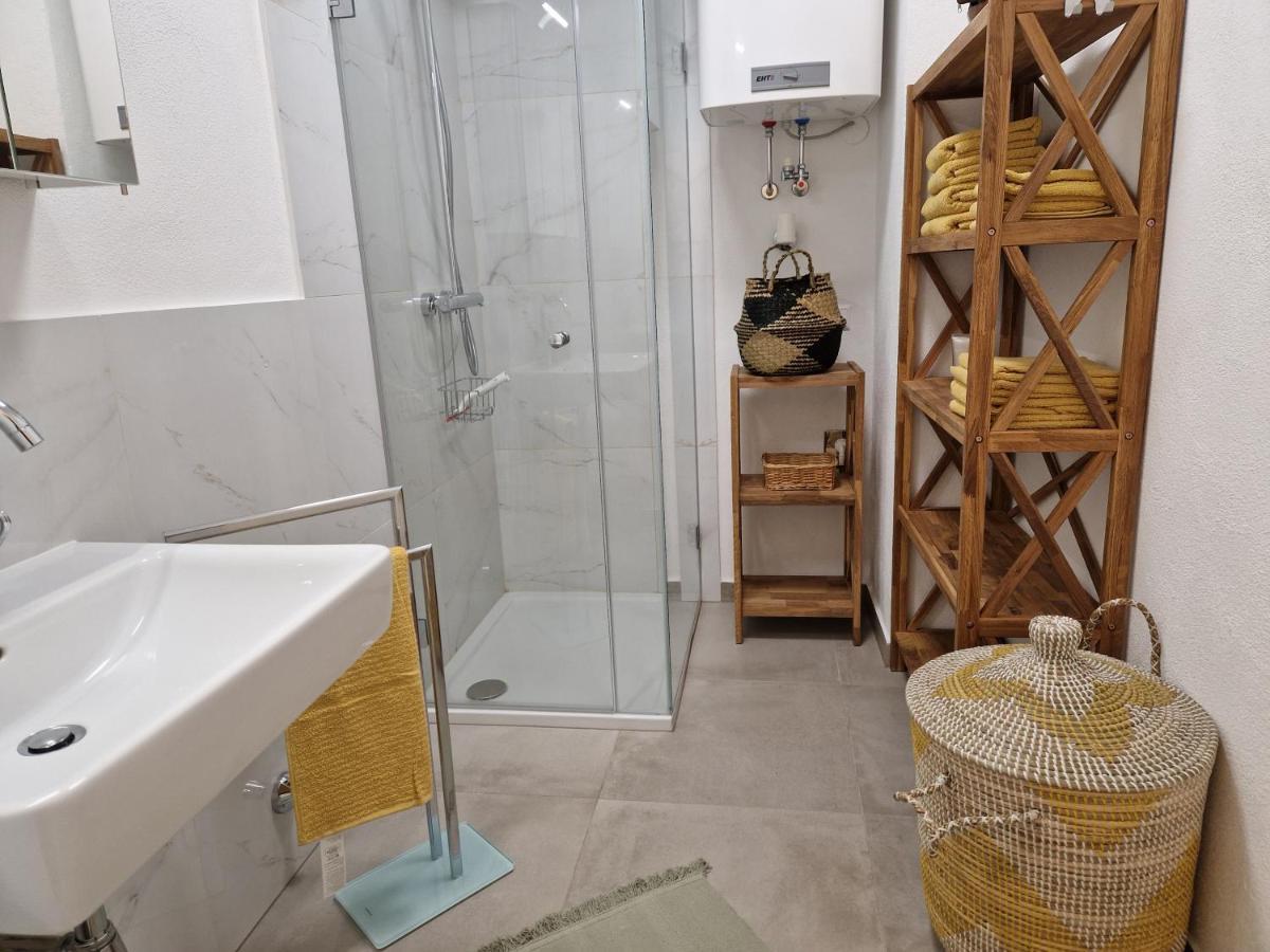 Entzueckendes Apartment Im Zentrum Graz Exteriör bild